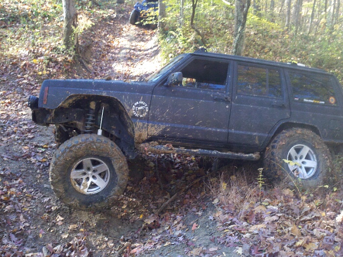 1 ton XJ 40's-forumrunner_20111124_181559.jpg