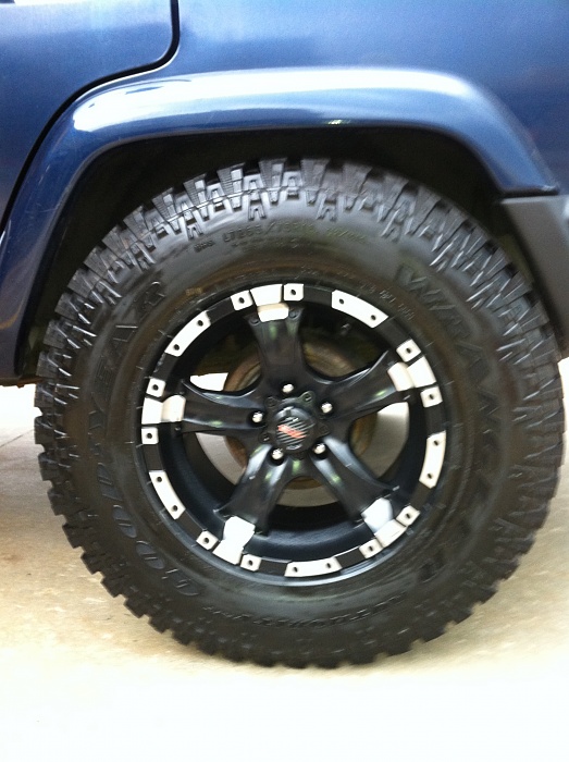 rims and tires for my 01XJ-img_4109.jpg