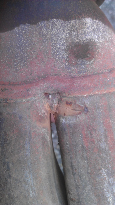 crack in exhaust manifold, weld?-imag0413.jpg