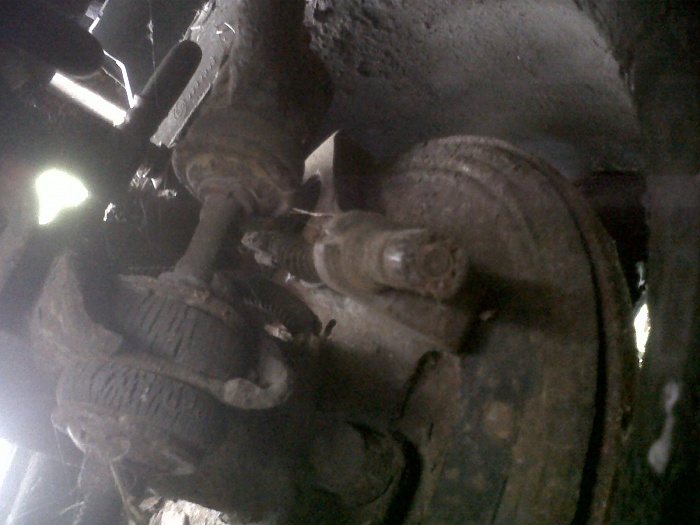 1993 ZJ Laredo Brake mess.  Please help!-img01439-20120818-1503.jpg