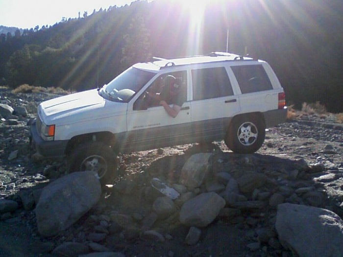 Post your lifted ZJ here!!-zj-offroading-2.jpg