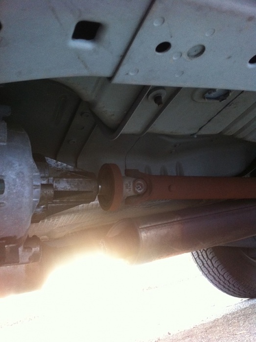 WJ front ujoint conversion-ujoint_axle.jpg