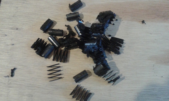 46RH teardown-20150329_124300.jpg
