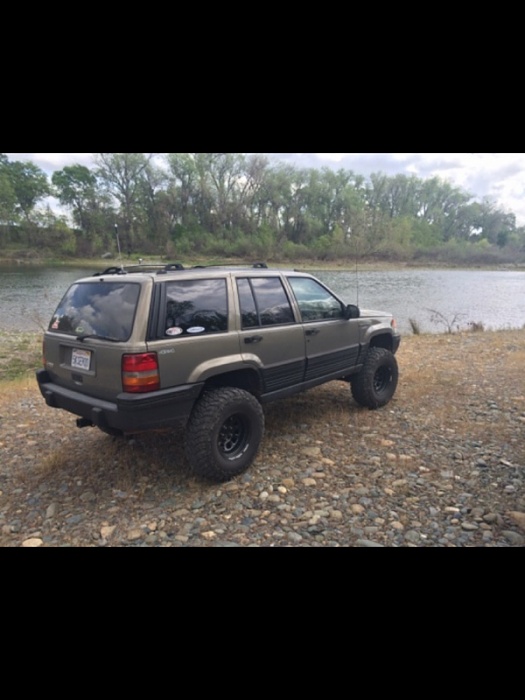 SOLD IT-image-908961152.jpg