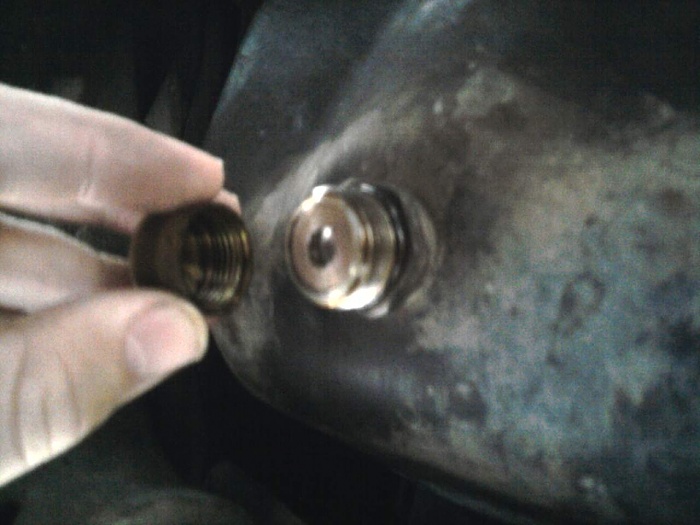 Oil Drain Plug Trouble-photo0034.jpg