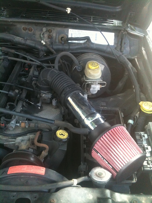 changing air filter and spark plugs-image-3541418780.jpg