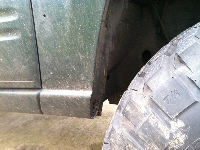 Trimming fender w/ cut out fender flares please help!! missing the mud!!!-photo-1.jpg