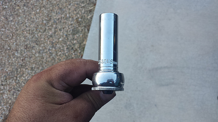 Fixing rear hatch latch 97+-lk2lor4.jpg