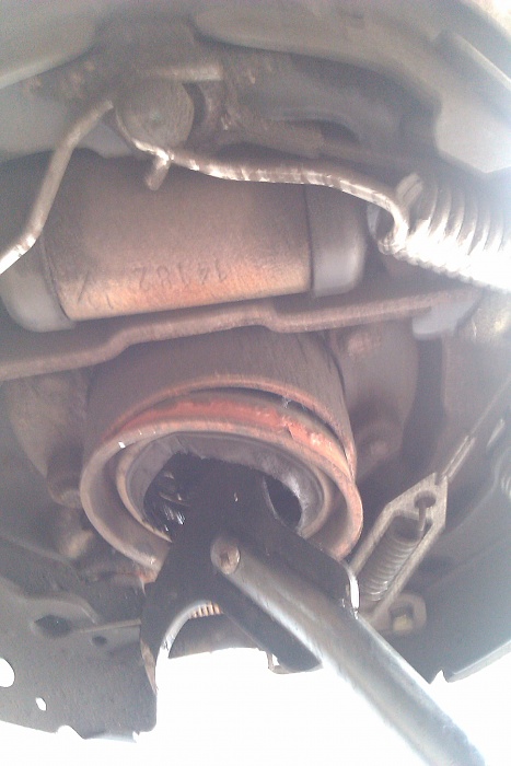 Chrysler 8.25 Bearing &amp; Seal Instalation-imag0311.jpg