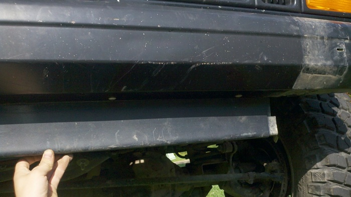 xj stock front bumper trim and mod-2011-08-31_09-45-38_397.jpg