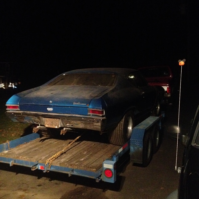 Any one have an old dodge charger and old chevelle-image-4259364363.jpg