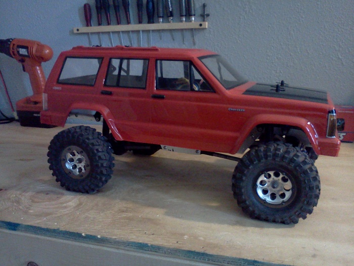Just for laugh's... Scaled Cherokee RC crawler-img_20120103_142354.jpg