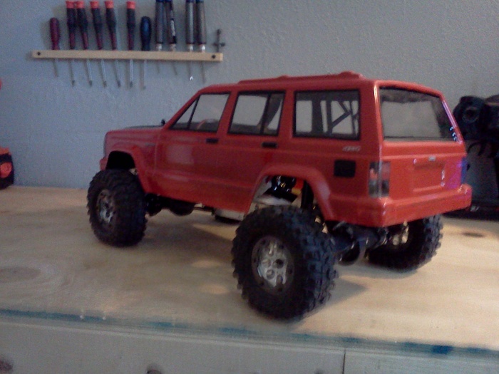 Just for laugh's... Scaled Cherokee RC crawler-img_20120103_142414.jpg