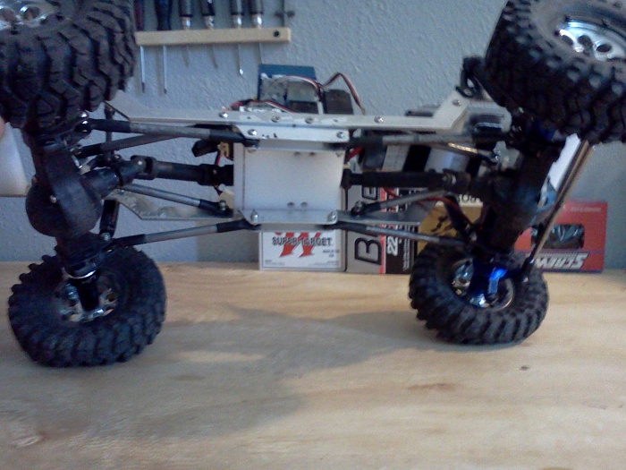 Just for laugh's... Scaled Cherokee RC crawler-img_20120103_142602.jpg