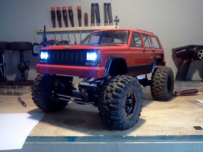 Just for laugh's... Scaled Cherokee RC crawler-img_20120109_151808.jpg