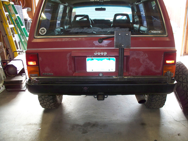 My Swing Out Spare Tire Carrier-101_1201.jpg