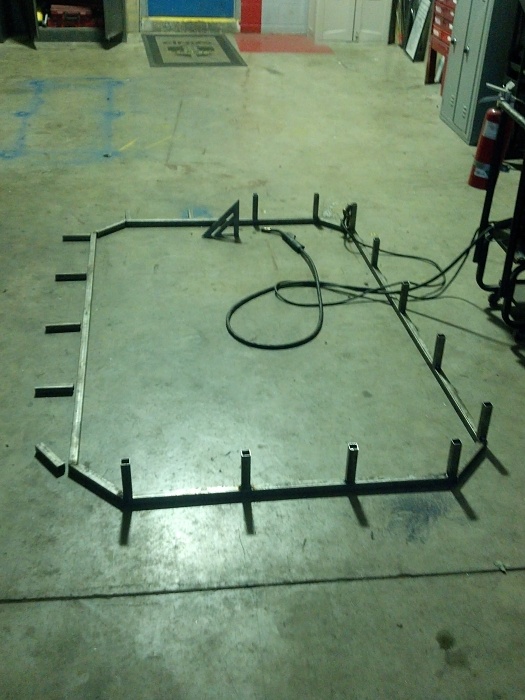 Beginning Fabrication. Roof Rack with tool box-2012-07-18_19-08-41_610.jpg