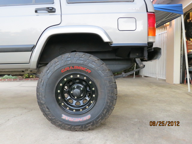 Rear Fenders &amp; Lower Quarters Cut &amp; Fold Combo Write-Up...-img_0299.jpg