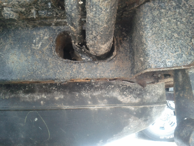 need help with a rear bumper-forumrunner_20130107_072532.jpg