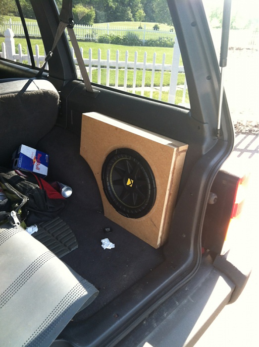 Useless space subwoofer box!-image-3880839897.jpg