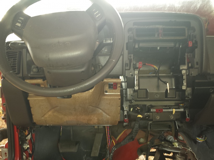 97+ dash in my 90 MJ without the motor and harness-forumrunner_20131204_205829.jpg