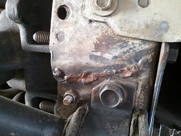 Xj frame crack welding help ...!!!!-2012-08-14-14.19.15.jpg