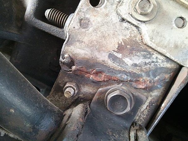 Xj frame crack welding help ...!!!!-2012-08-14-14.19.49.jpg