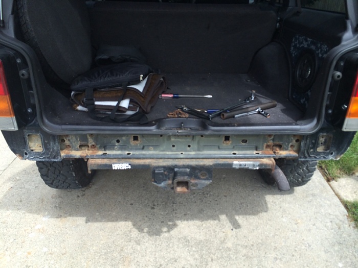 Kelly4's Rear Bumper and Swingout Tire Carrier Build-image-2925855667.jpg