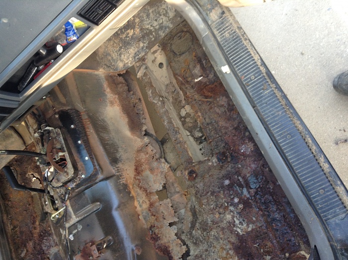 Jeep XJ Floor Board Rust Repair and Bedlining-img_5936.jpg