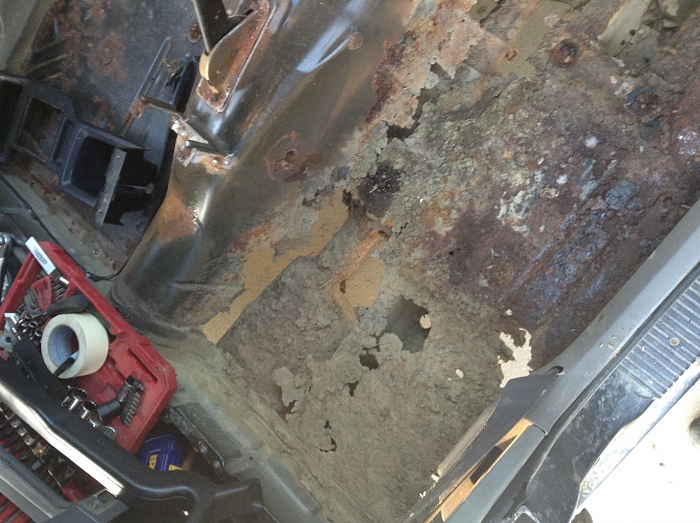Jeep XJ Floor Board Rust Repair and Bedlining-img_5937.jpg