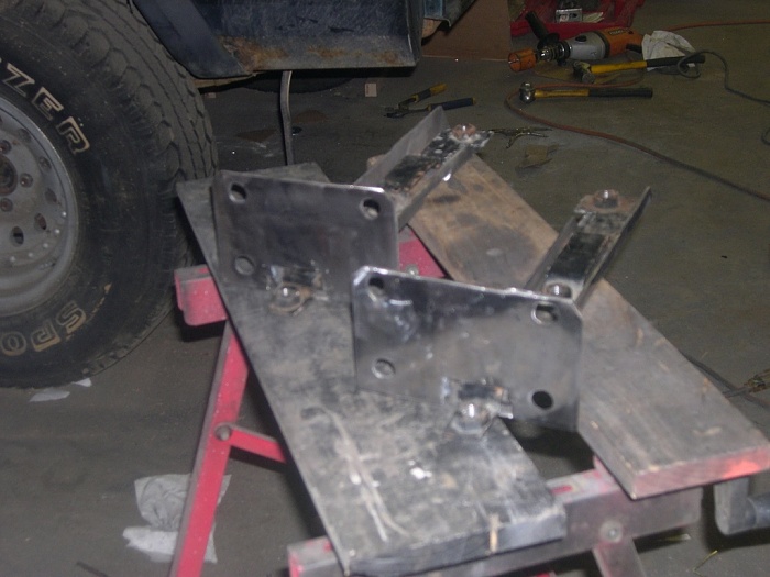 Rear crossmember/brace bumper build.-rear-tire-carrier-mount-001-1024x768-.jpg
