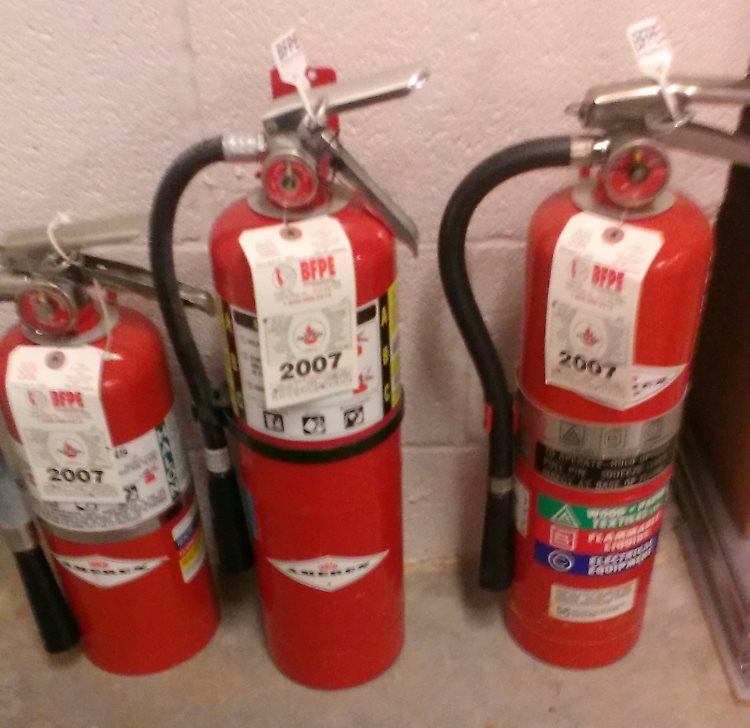 Name:  fireextinguishers_zpsad6032b9.jpg
Views: 126
Size:  78.0 KB