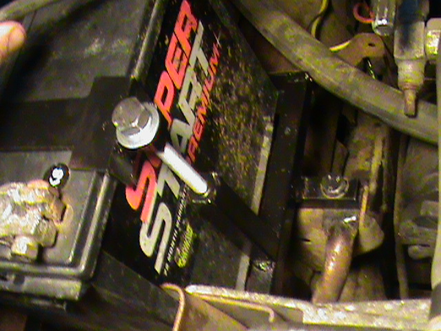 Universile battery box-dsc01833.jpg