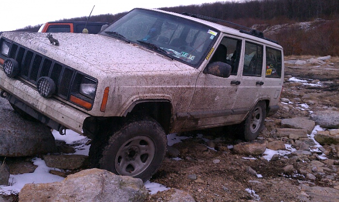 New "you know you drive an xj when"-forumrunner_20120314_222957.jpg