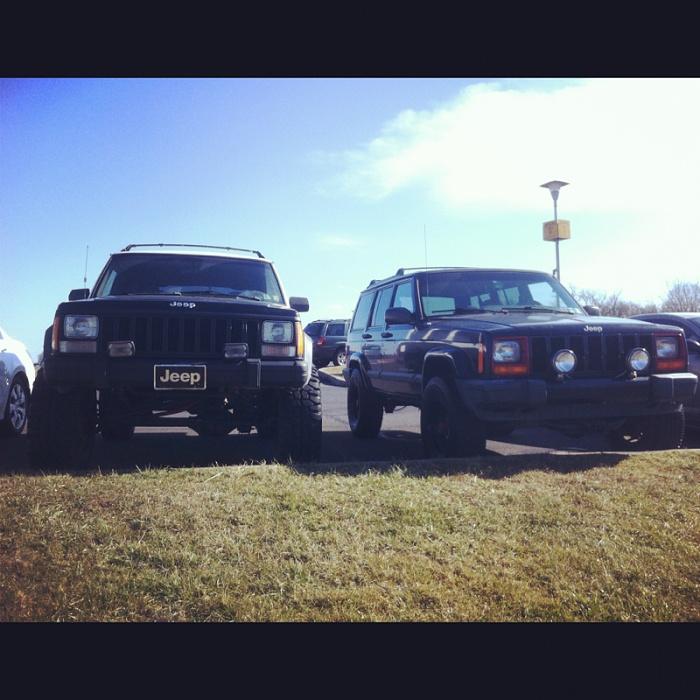 Your XJ Parked Next to a Stock Xj Picture Thread!-image-3008519983.jpg