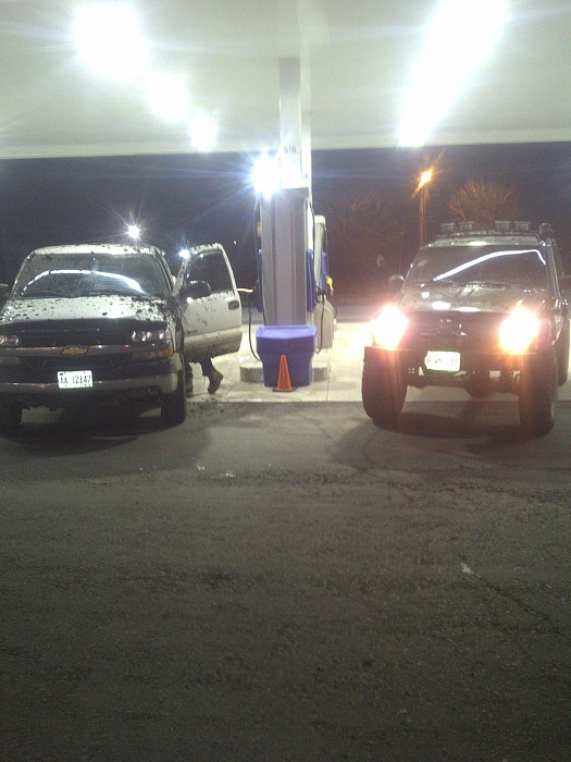 What did you do to your Cherokee today?-night-help.jpg