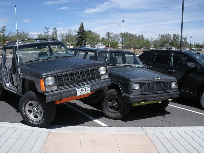 New "you know you drive an xj when"-dscn3539.jpg