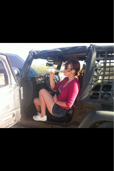 Show your women with or in the jeeps-image-1698232536.jpg