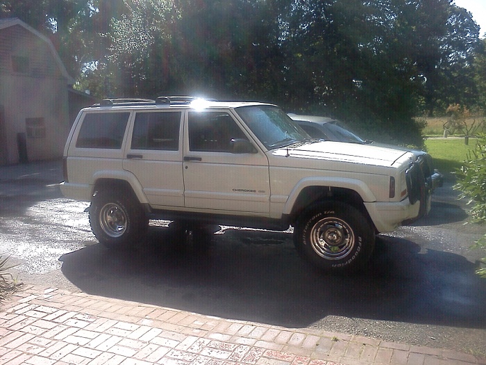 who else here has two jeeps?-forumrunner_20120531_160415.jpg