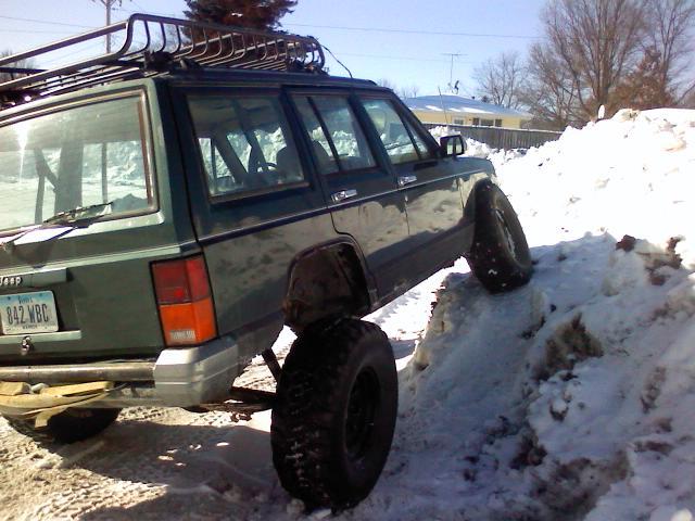 Name: 33s flex in snow.jpg
Views: 249
Size: 55.7 KB