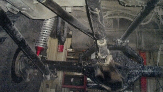 rear cage for shocks-forumrunner_20120812_223306.jpg