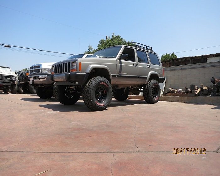 What did you do to your Cherokee today?-img_0255.jpg