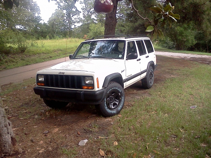 post the favorite picture of your jeep.-img428.jpg