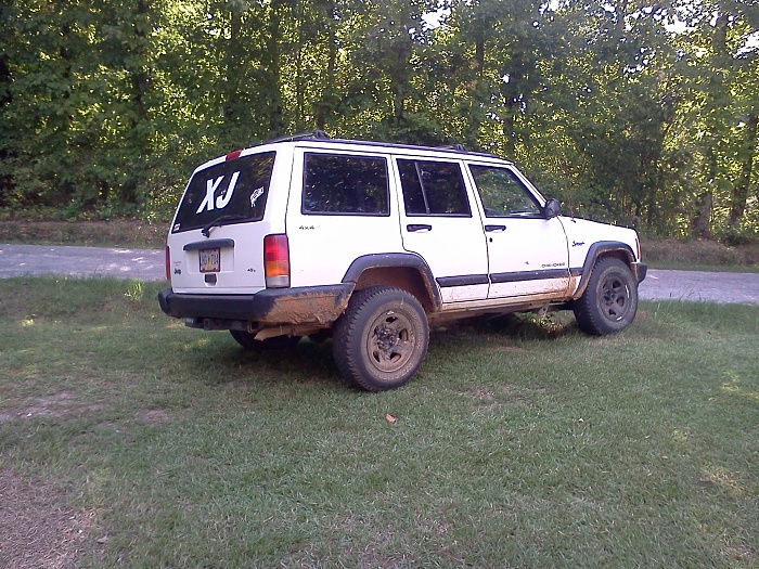 post the favorite picture of your jeep.-img447.jpg