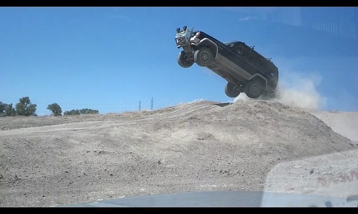 New "you know you drive an xj when"-image-2465973616.jpg