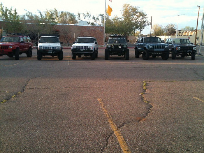 New "you know you drive an xj when"-image-1101426304.jpg