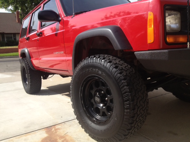 Finished removing side moldings and painting flares-photo-2.jpg
