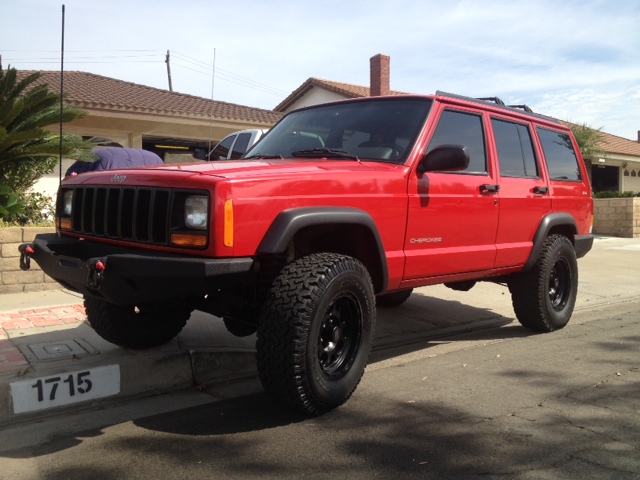 Finished removing side moldings and painting flares-photo-3.jpg