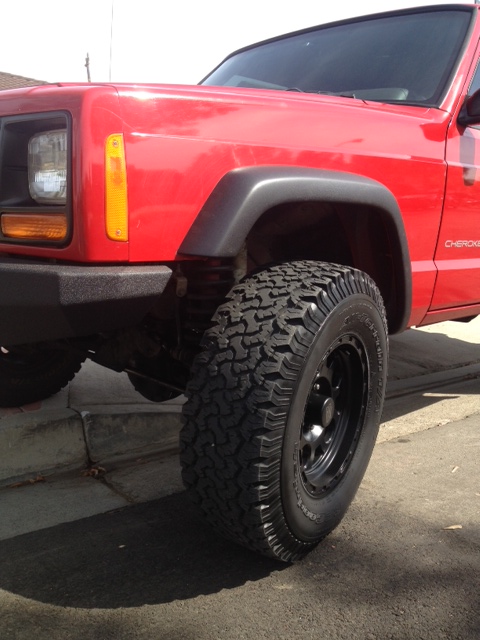 Finished removing side moldings and painting flares-photo-4.jpg