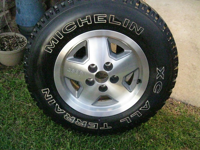 What is the name of this rim style?-img_1165-copy.jpg